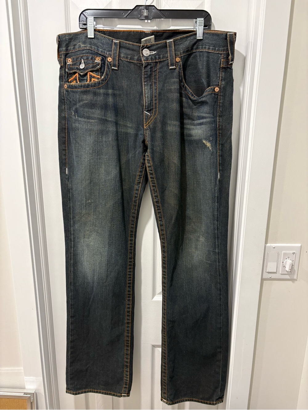 True Religion Jeans Size 39x34.5 Mens Straight Made in USA